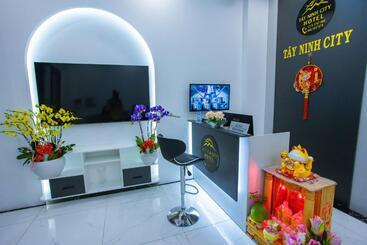 هتل Tây Ninh City