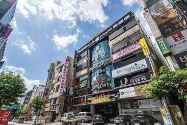 מוטל Bundang Hotel You&me