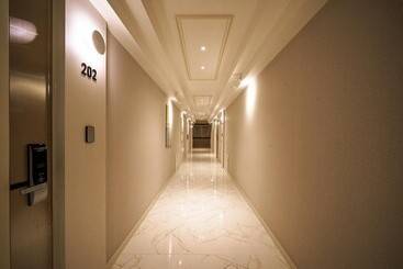 Мотель Daegu Dongdaegu Station Hotel Cherish
