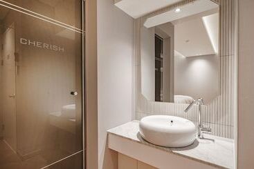 Мотель Daegu Dongdaegu Station Hotel Cherish