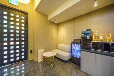 Мотель Daegu Dongdaegu Station Hotel Cherish
