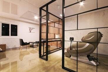 مُتل Daegu Pyeongri Dong Hotel Cian