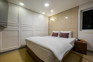 مُتل Daegu Pyeongri Dong Hotel Cian