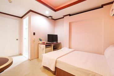 모텔 Jecheon J