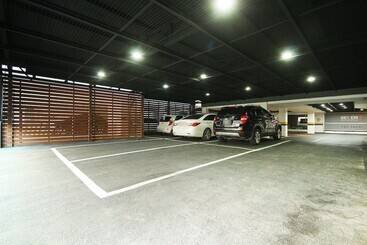 مُتل Jinju Hotel Seven