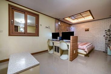 مُتل Ulsan Junggu Time
