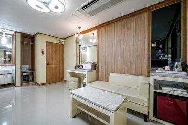 مُتل Ulsan Junggu Time
