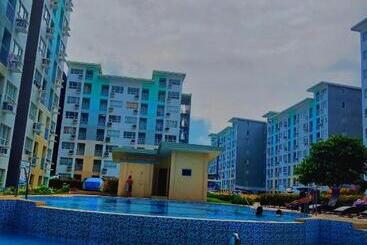 Seawind Condominium By Damosa Land Near Airport
