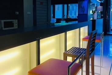 هاستل Rabbitel Phuket