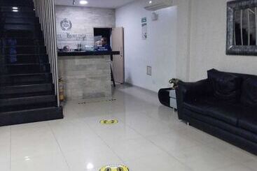 هتل Babilonia Boutique