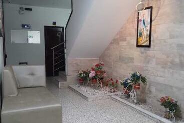 هتل Babilonia Boutique
