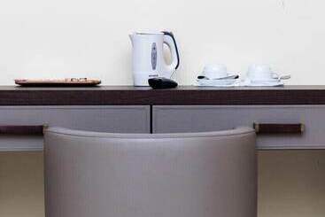 هتل Bachou Gallery Suites