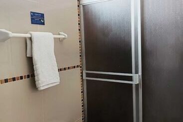 هتل Buongiorno Suites Sullana Ii