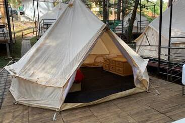 هتل Glamping Rio Valle De Bravo