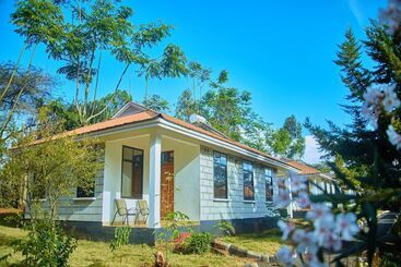 هتل Ngorongoro Corridor Lodge Karatu