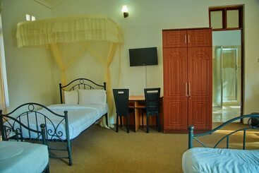 هتل Ngorongoro Corridor Lodge Karatu