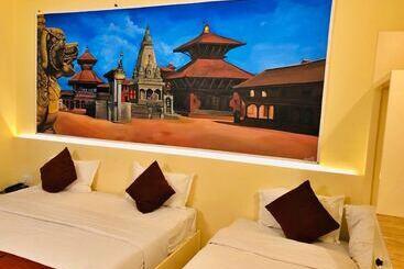 هتل Peaceland Lumbini