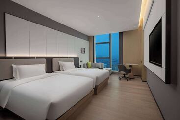 هتل Ramada Encore By Wyndham Dongguan Houjie