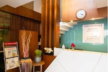 هتل Samasth Rooms And Suites By Ygh