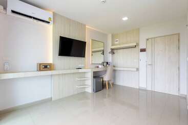 هتل Sananwan Hometel
