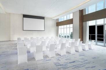 هتل Sheraton Beihai Resort