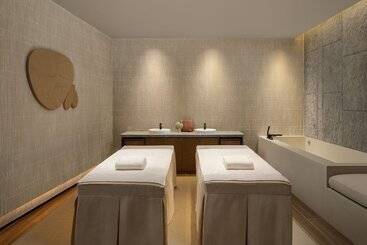 هتل Sheraton Beihai Resort