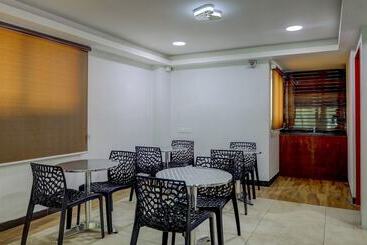 هتل Treebo Vetri Supreme Residency