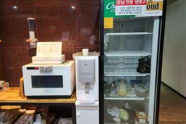 مُتل Jecheon Cheongpung Bali