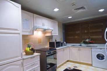 Royal Concorde Hotel &suite