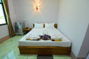 Royal Palace Hotel   Magway