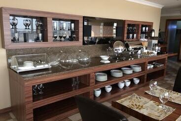 Wakra Inn Hotel Apartments
