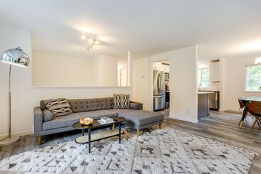 Beautiful Kenmore Retreat Near Marina & Beach!