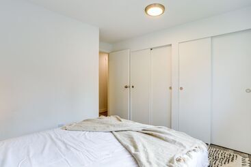 Beautiful Kenmore Retreat Near Marina & Beach!