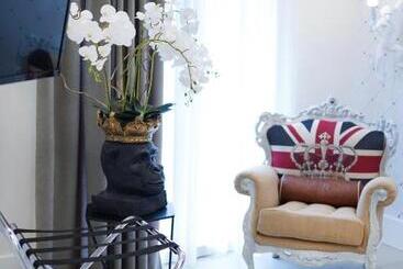 تختخواب و صبحانه La Resilienza Relais