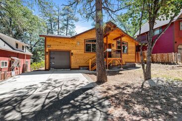 Cabin On Knight
