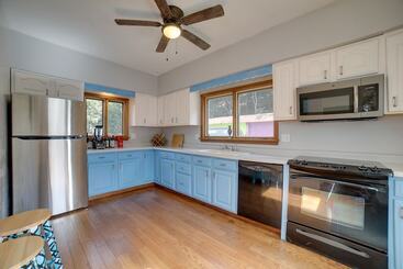Charming Pittsburgh Home ~ 2 Mi To Downtown