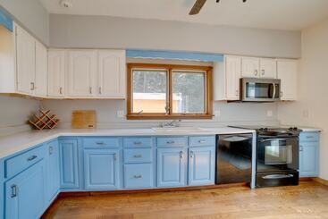 Charming Pittsburgh Home ~ 2 Mi To Downtown