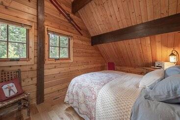 コテージ Cozy Pet Friendly Cabin In Lake Tahoe By Sierra Getaways