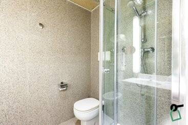 مسافرخانه Rooms Milano