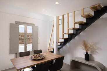 هتل Aegean Diamonds Luxury Suites