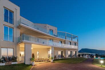 هتل Bellevue Sardinia Resort, Affiliated by Meliá