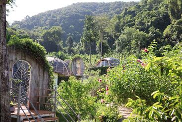 هتل Jaiyen Eco Resort