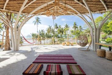 هتل Jaiyen Eco Resort