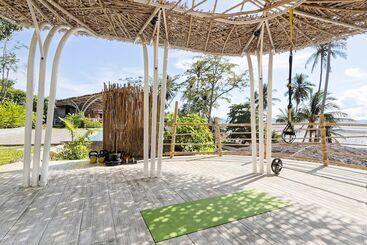 هتل Jaiyen Eco Resort