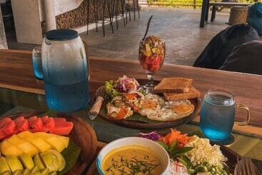 هتل Jaiyen Eco Resort