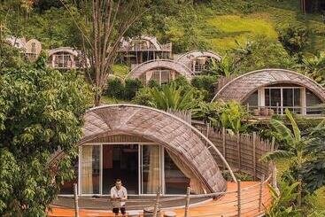 هتل Jaiyen Eco Resort