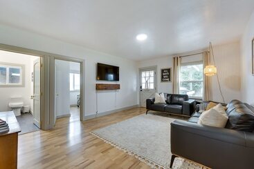 Klamath Falls Home On 189 Acres: Fire Pit & Grill!