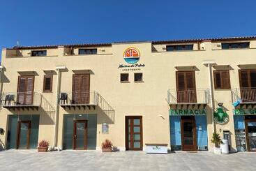 Marina Di Petrolo Apartments