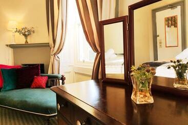 پانسیون Kirkhill Estate Rooms