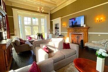 پانسیون Kirkhill Estate Rooms